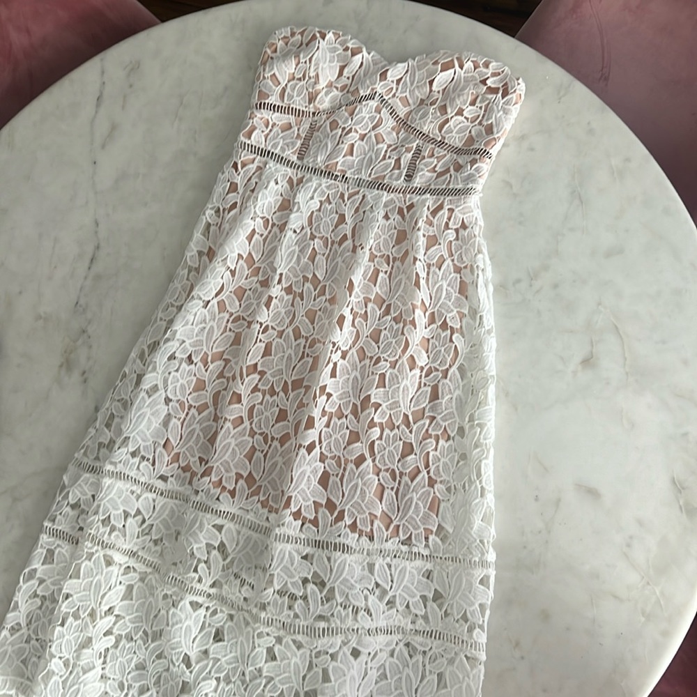 Lulus Size Small white lace dress